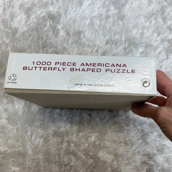 Americana Butterfly Puzzle 1000 pieces Shape Puzzle - Picture 3 of 5